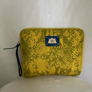Juicy Couture Case